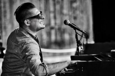 38. Jesień z Bluesem: Raphael Wressnig & The Soul Gift Band feat. Donniele Graves