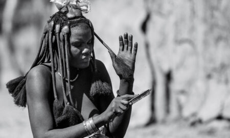Ciekawi Świata: Krzysztof Werema – Gdzie skóra jest czerwona. W plemieniu Himba