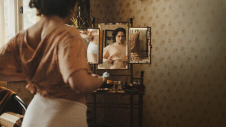 Wpatrując się w słońce – pokazy przedpremierowe